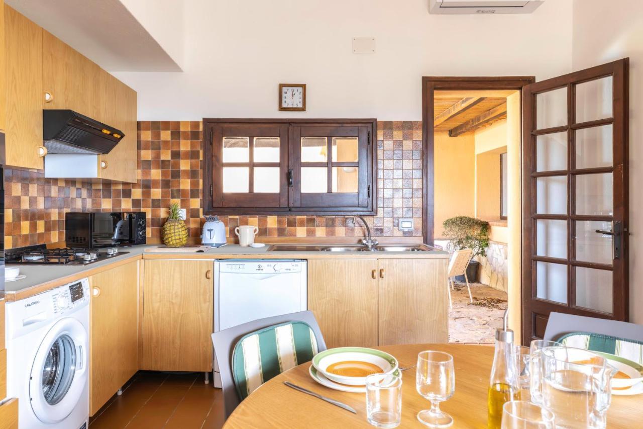 Villa Corallo - Free Wifi - 1Km From The Beach วิลลัสซีมีอุส ภายนอก รูปภาพ